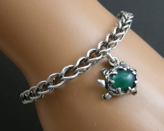 BRACELET, HANDMADE, OOAK, Sterling Silver, Charm Bracelet, Gift for Her, Turtle Charm, Bar and loop Clasp, Green Turtle Charm, 14.5g