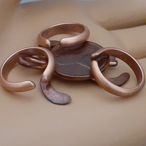 TOE RING COPPER , Handmade, Plan and Smooth Toe Ring. Body Jewelry, Adjustable Toe Ring  mm wide, Satin Finish