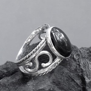 RING, STERLING SILVER, Handmade Ring, Sterling Cast Rings, Black Onyx Ring, Bezel set Ring, Ooak Jewelry, Statement Ring, Silver Thumb Rings