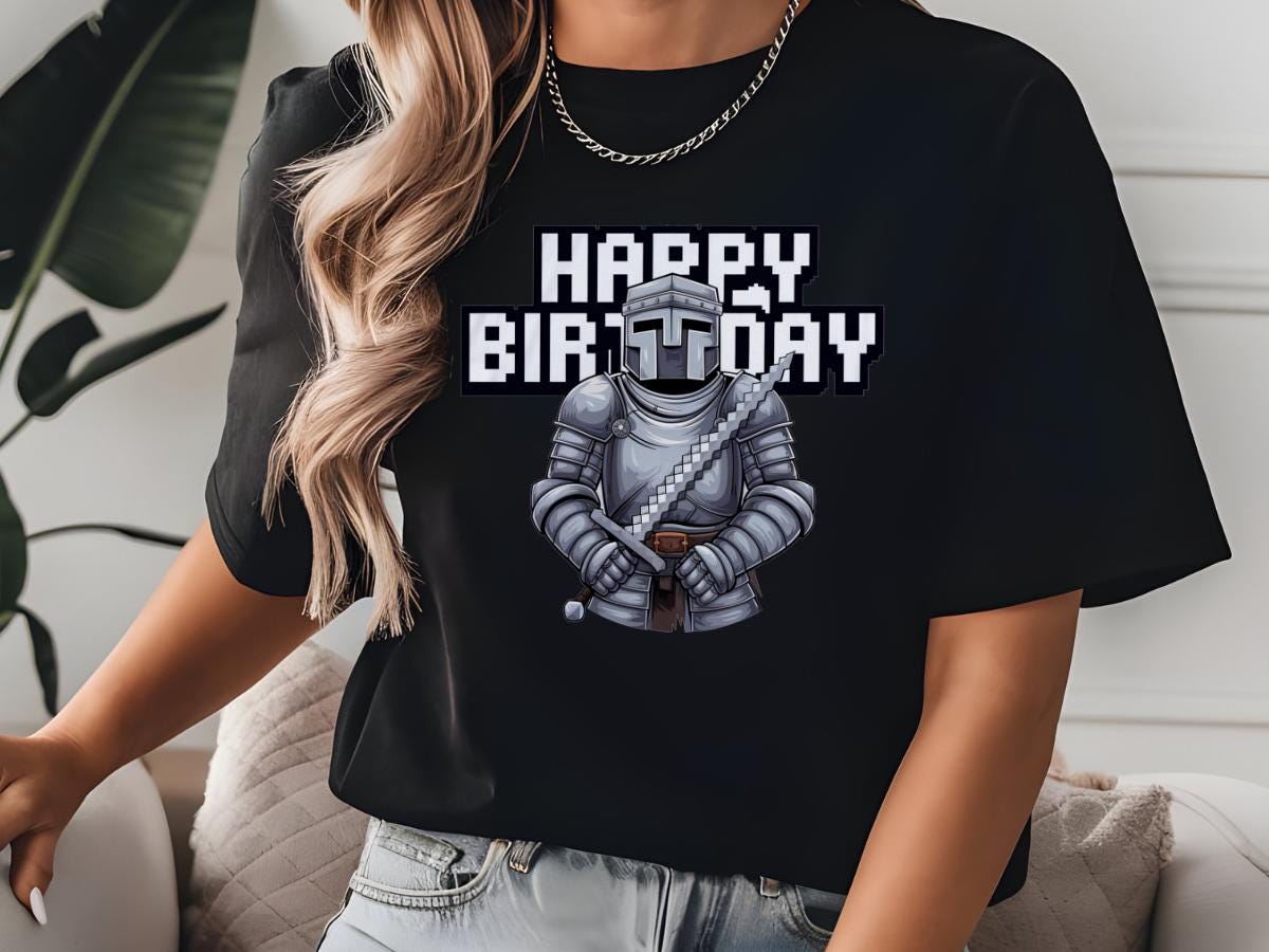 Mine-craft Gamer Birthday Tee (Vakiausa)