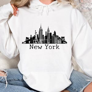 Unisex New York Couple Hoodie, Winter Season New York Lover Hoodie, New York Skyline Hoodie, New York City Hoodie, New York Lover Gift