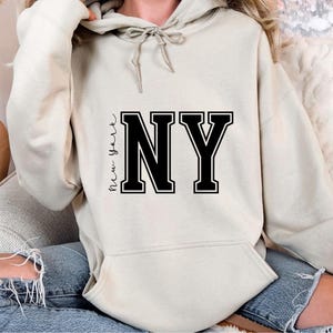 Unisex New York Couple Hoodie, Winter New York Lover Cute Hoodie, NY Lover Hoodie, New York City Hoodie, NYC Hoodie, New York Lover Gift