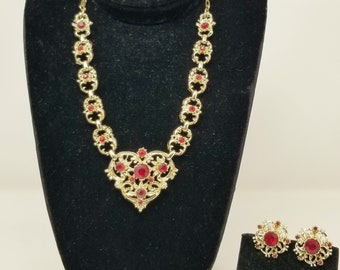 Vintage Coro Light Gold Tone Red Gem Heart Shape Pendant Necklace & Clip On Earring Set | Vintage Jewelry Set | Statement Necklace | Bridal