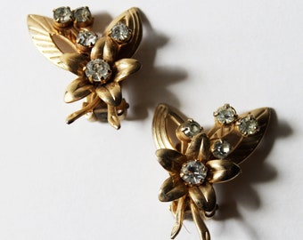 Vintage 1950s 1960s Gold and Rhinestone Floral Clip On Earrings | Earring | Wedding | Bride | Bridal Jewelry | Flowers | Bridal Accessories