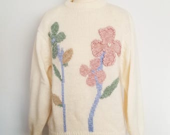 1980s Floral Applique Long Sleeve Sweater | Alfred Dunner, Cream, Pink, Spring, Coquette | Grandmacore | Cottagecore