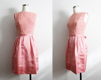 1950s Pink Sequin & Metallic Embroidered Satin Dress w/ bow | 50s | Vintage | Prom | Weddings | Bridal Shower | Formal | Evening Dresses