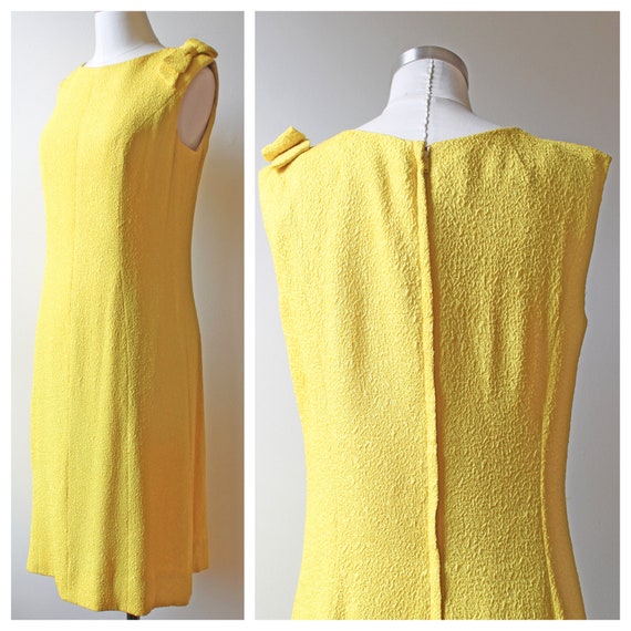 Vintage 1960s VTG Yellow Shift Bow Sleeveless Dre… - image 3