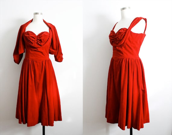 red velvet sweetheart dress
