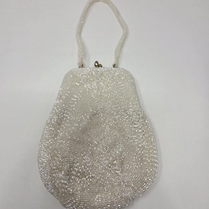 1950s White Iridescent Micro Beaded Cream Handbag Purse | Classic Bridal Style | Wedding | Coquette | Glamorous