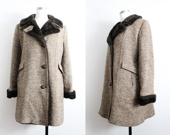 1950s Brown Faux Fur Tweed Winter Coat with woven buttons | 50s | Vintage | Coats | 50s Fashion | 50s Coat | Women's Clothing | Outerwear