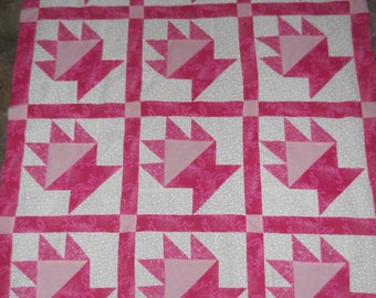 Pink Flower Pot    -  quilt top     --new--     (45  x 58)