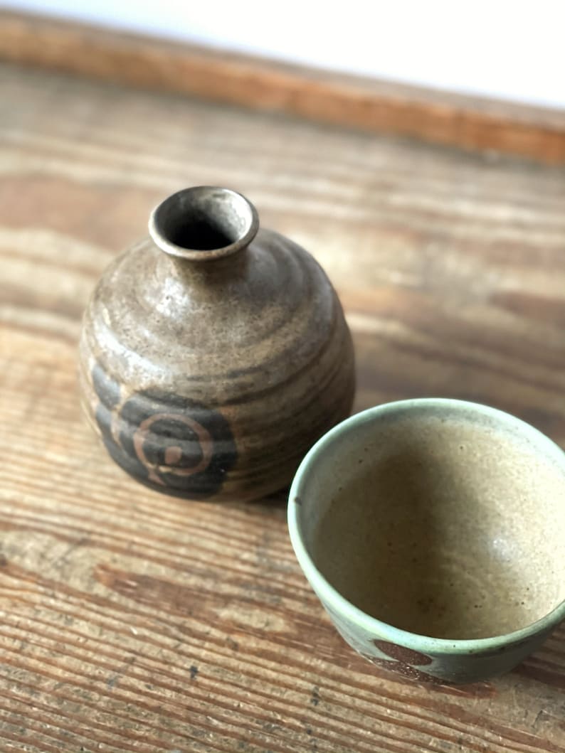 Vintage bud vase cup flower vase studio pottery