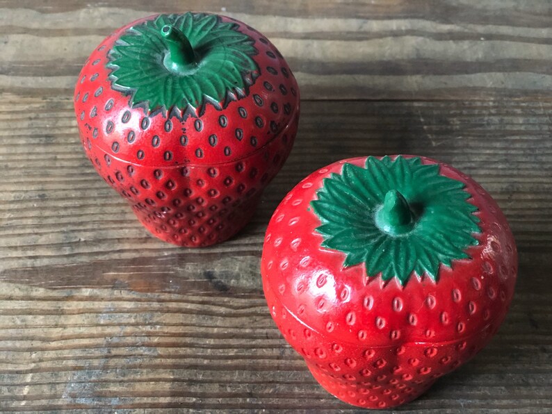 Vintage strawberry jam jars  set of two Hazel Atlas milk image 3