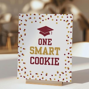 Letrero para fiesta de graduación Burgundy One Smart Cookie, descarga instantánea, BUGR