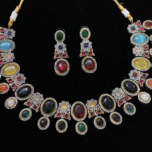 Sabyasachi Inspired Designer kundan Set, Multi Kundan Necklace, Kundan Bridal Choker Set, Customizable Kundan Bridal Sets, Royal Kundan Sets