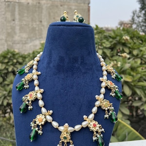 Sabyasachi Inspired Designer kundan Set, Multi Kundan Necklace, Kundan Bridal Choker Set, Customizable Kundan Bridal Sets, Royal Kundan Sets