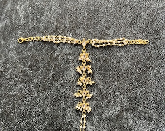 Kundan Haath Phool: braccialetto indiano per imbracatura da mano nuziale