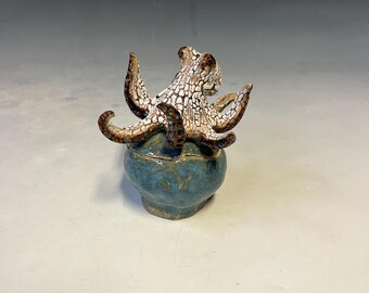 Octopus Ring box in Ocean blue