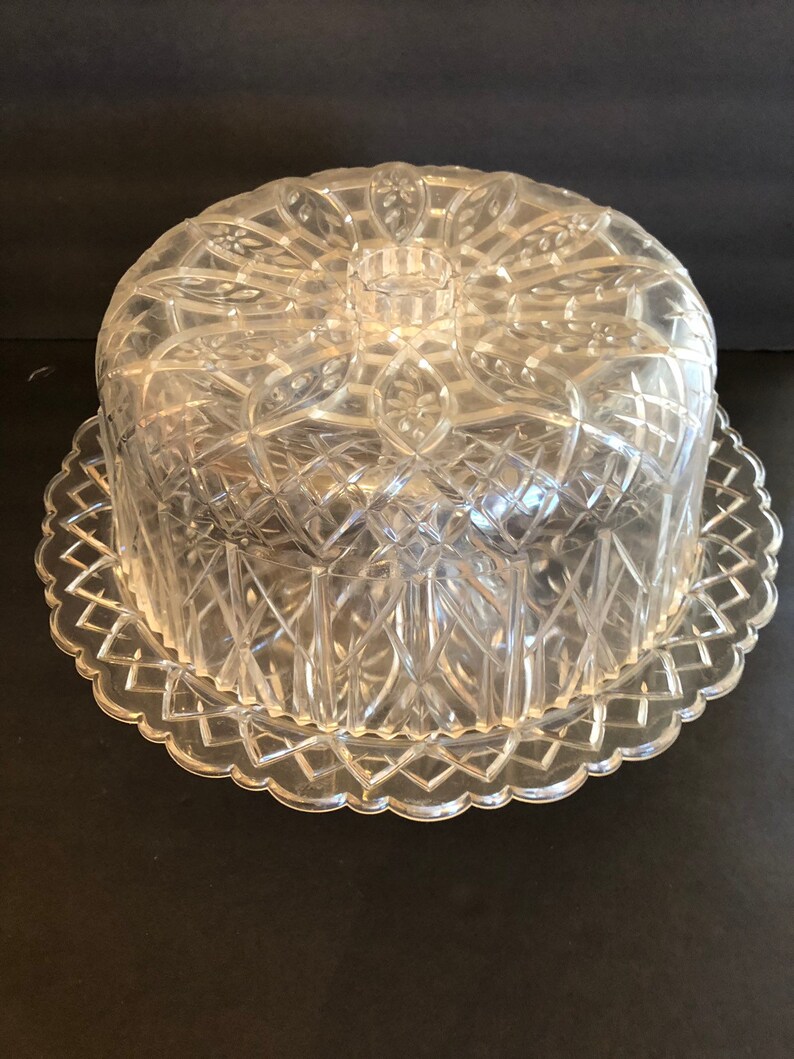Vintage Plastic Cake Stand