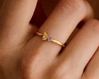 Dainty Three Birthstone Ring, Custom Family Jewelry, Geometric Cluster Ring, Personalized Gift for Wife Her