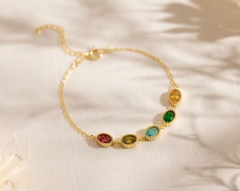 Custom Family Birthstone Bracelet, Gold Family Gemstone Jewelry, Bracelet for Grandma Mom, Personalized Christmas Gift for Her