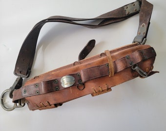 Authentic Vintage Leather Klein Buhrke Lineman Belt Model 5249-7730 from the 1970s - Size 36-40: Utility Gear with a Timeless Appeal