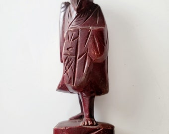 Discover Timeless Elegance: Vintage Carved Wood Figure of a Man – Exquisite Decorative Ornate Piece As Is