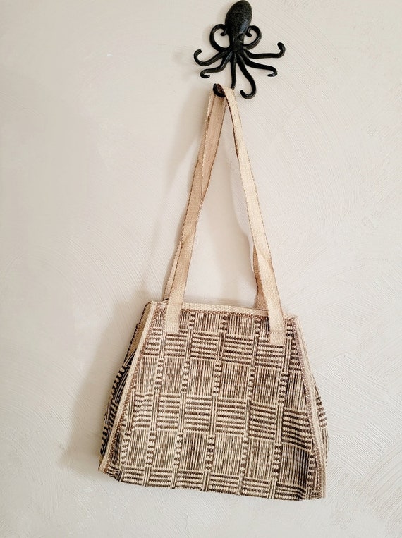 Vintage Jute Bag - Sustainable Style with Timeles… - image 6