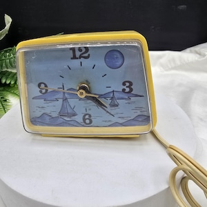 Lux Clock - Etsy
