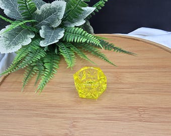 Vintage Yellow Hexagonal Salt Cellar, Made of Vaseline Glass With a Vibrant Color.