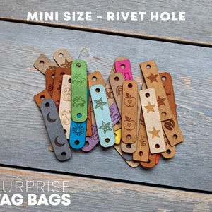 Paquetes variados de etiquetas grabadas sorpresa: surtido aleatorio por tamaño