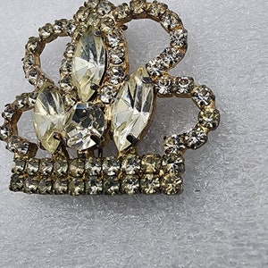 Broche couronne royale image 3