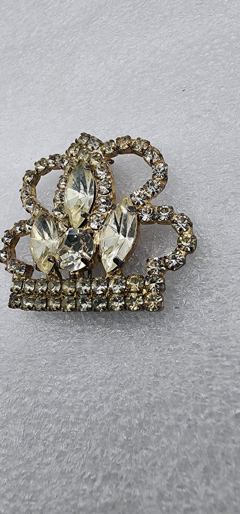 Broche couronne royale image 3