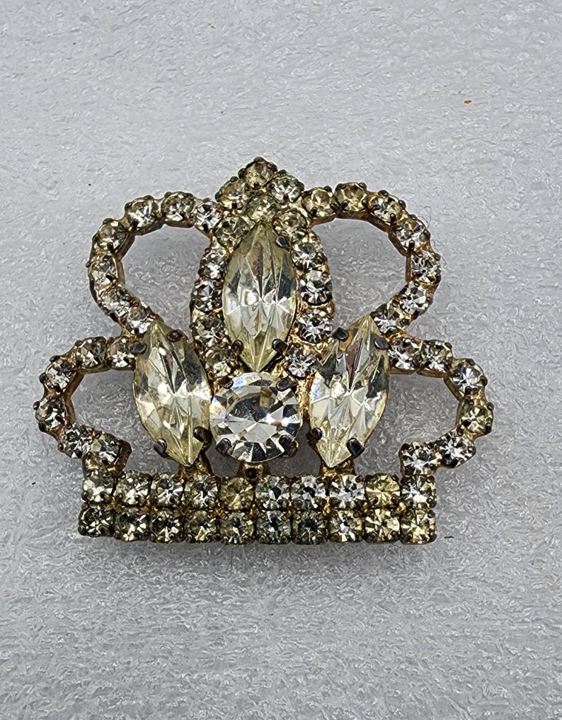 Broche couronne royale image 1