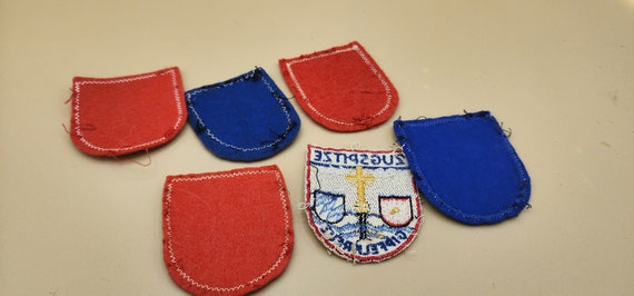 Set of vintage German travel patches - image 7