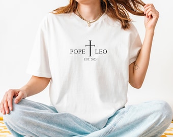 Minimalist Pope Leo Cross T-Shirt: Modern Catholic Gift