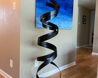 Metal Sculpture Modern 'The Kiss' Aluminum Sculpture, 5 ft. tall, choose your color, **FREE SHIPPING**