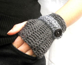 Crochet Pattern Fingerless Mittens Pattern - Fast and Easy - Permission to sell finished items