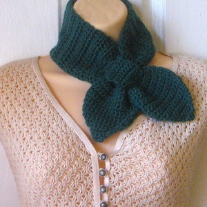 Crochet Pattern Ascot Scarf Permission to sell finished items image 2