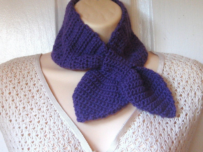 Crochet Pattern Ascot Scarf Permission to sell finished items image 4