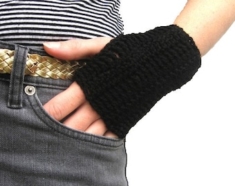 Crochet Pattern Mittens Men Women Gender Neutral Fingerless Gloves Minimal Fast and Easy - Under 1 hour