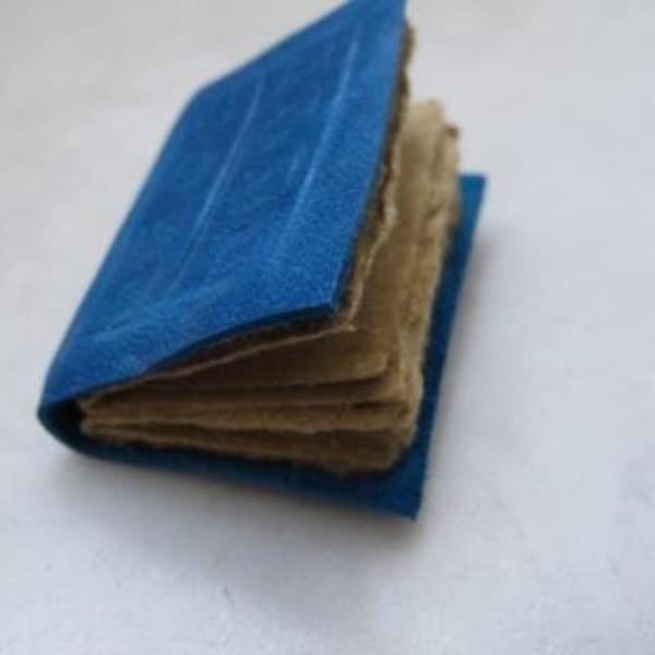 mini blue leather journal, magnet - PARTY FAVORS