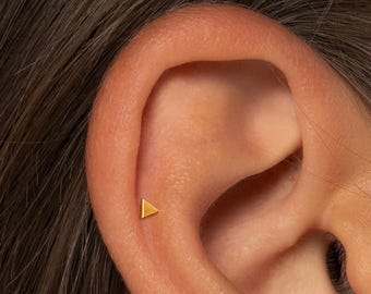 Triangle Threadless Push Pin Earring • Titanium Flat Back Stud • 20G 18G 16G Tragus Cartilage Helix Piercing • Minimalist Jewelry