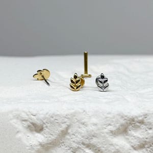 A+Grade •Titanium • Lotus Push Pin Labret •  Threadless Flat Back Earring • Tragus Stud • Flat Back Stud • Helix Stud • Cartilage Stud