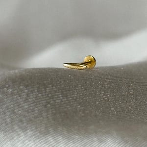 20G/18G/16G Oval bar Push Pin Labret •  Threadless Flat Back Earring • Tragus Stud • Flat Back Stud • Helix Stud • Cartilage Stud