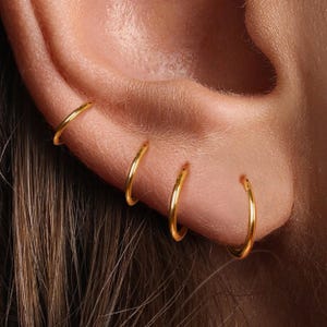 20G/18G/16G Titanium Hinge Hoop • Hinged Segment Nose Ring • Septum Clicker Ring • Cartilage Hoop • Nose Ring • Helix Earring Hoop
