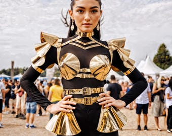 Golden Armor Top with Shoulders & Open Skirt, Futuristic Clothing for Luxury Rave Festival Wear, Gold Harness Set, Burning man Outfit Women