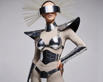 Set di costumi futuristici da donna - Armatura in pelle metallizzata, abbigliamento fantascientifico, cosplay cosmico