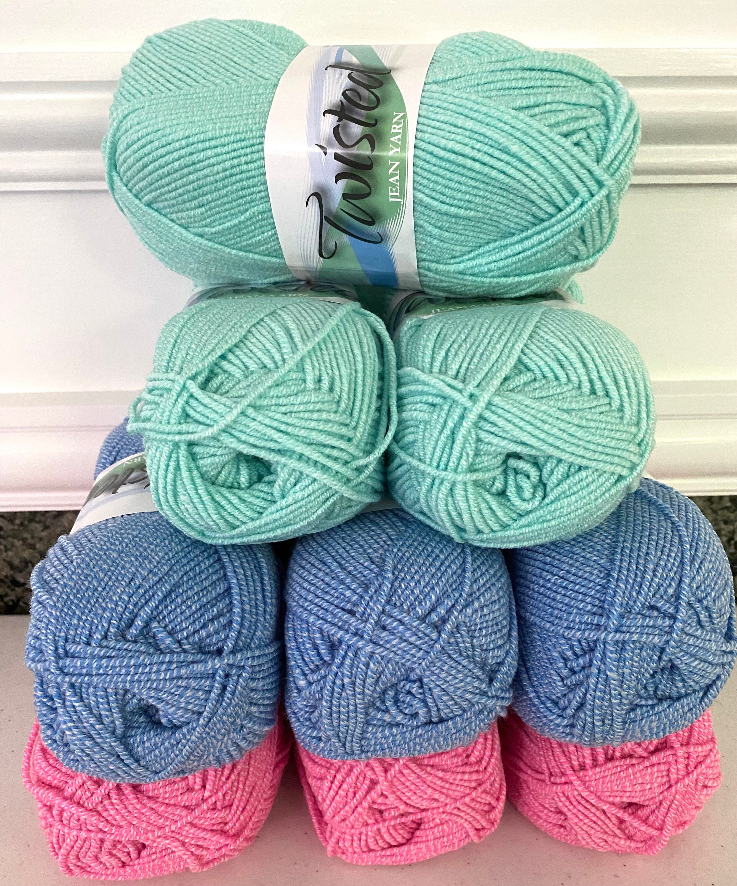 MARY QUANTGジャン Hat and Cowl Set Pattern – Mary Maxim