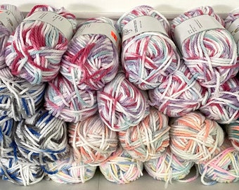 Baby Bee Lots of Dots Yarn, Bulky Acrylic Blend (Discontinued)